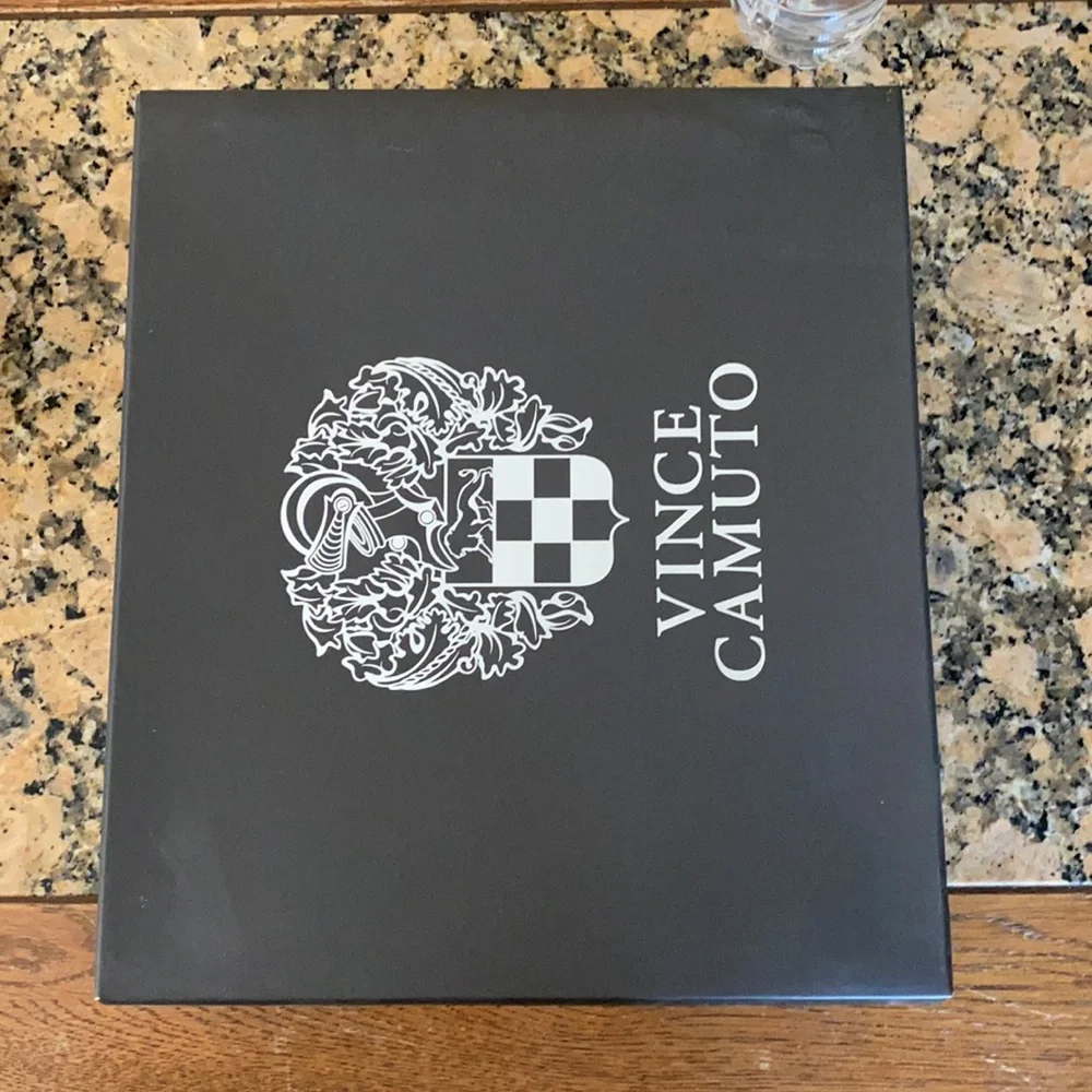 Vince Camuto  Stiletto Heels - Picture 12 of 12